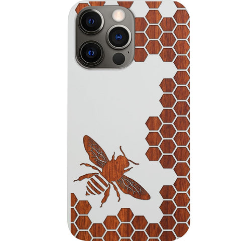 Bee Honeycomb - Engraved Phone Case for iPhone 15/iPhone 15 Plus/iPhone 15 Pro/iPhone 15 Pro Max/iPhone 14/
    iPhone 14 Plus/iPhone 14 Pro/iPhone 14 Pro Max/iPhone 13/iPhone 13 Mini/
    iPhone 13 Pro/iPhone 13 Pro Max/iPhone 12 Mini/iPhone 12/
    iPhone 12 Pro Max/iPhone 11/iPhone 11 Pro/iPhone 11 Pro Max/iPhone X/Xs Universal/iPhone XR/iPhone Xs Max/
    Samsung S23/Samsung S23 Plus/Samsung S23 Ultra/Samsung S22/Samsung S22 Plus/Samsung S22 Ultra/Samsung S21