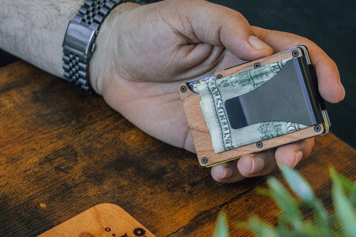 Personalized Card Holder - Guadalupe - Wooden Slim Wallet For Men