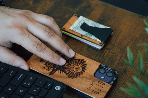 Personalized Card Holder - Guadalupe - Wooden Slim Wallet For Men