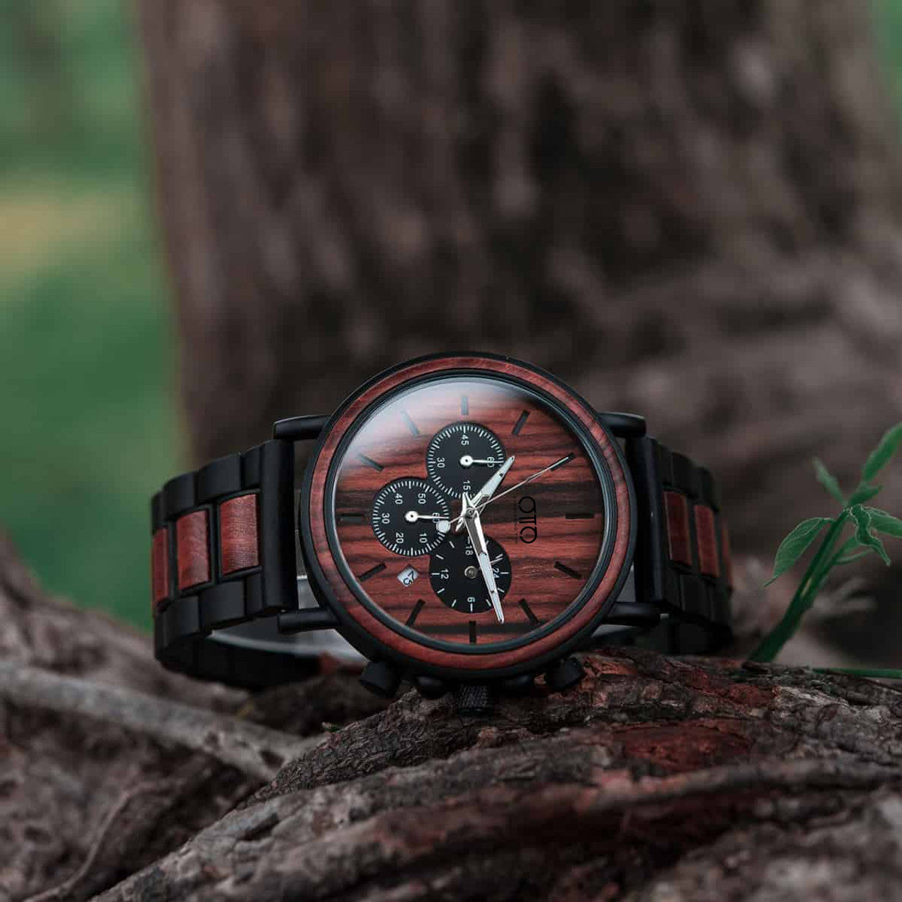 Wooden Watches for Women: Combining Craftsmanship and Charm | by The Wood  Look | Medium